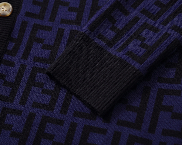 ブランドセーター素材ディテール